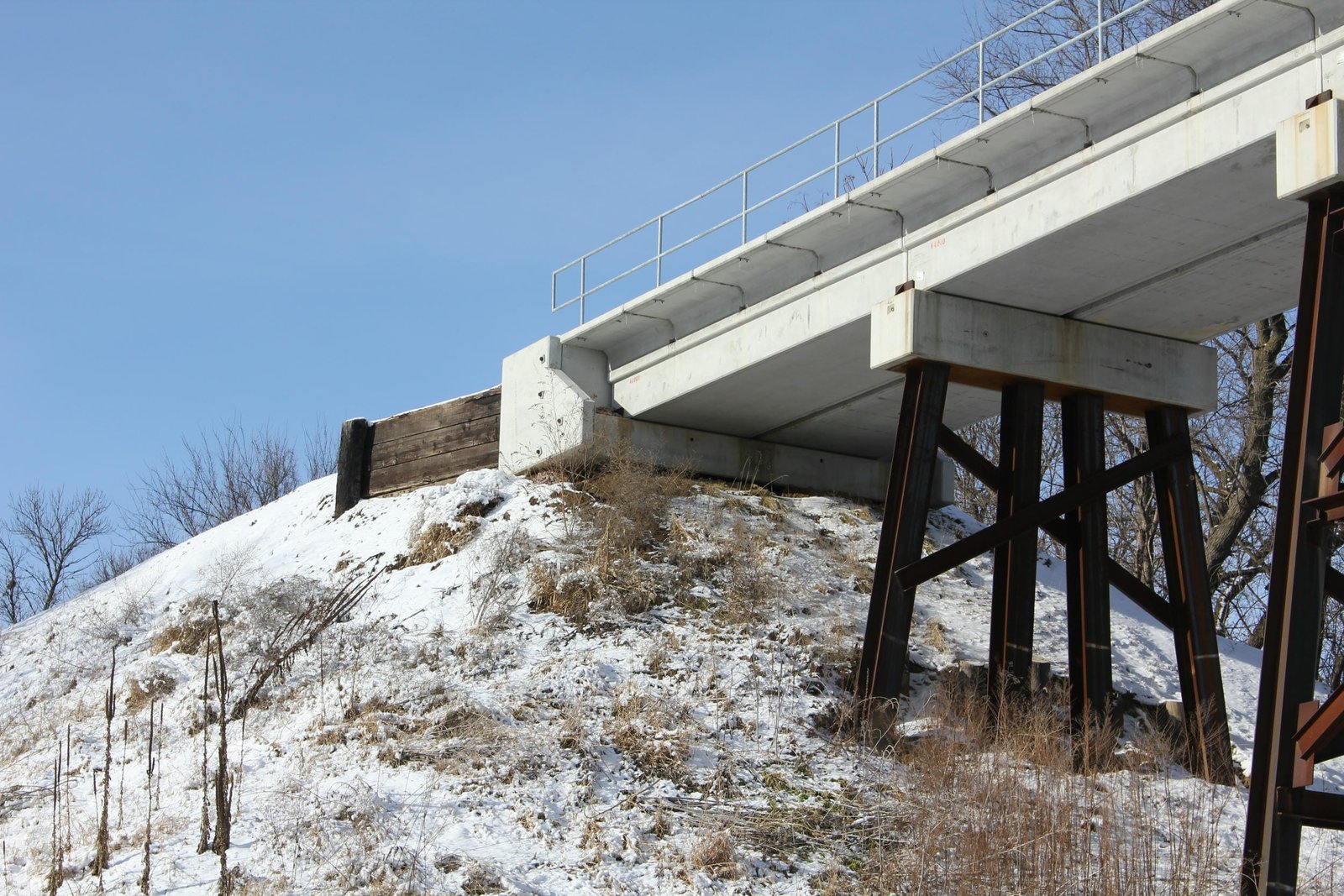 West abutment